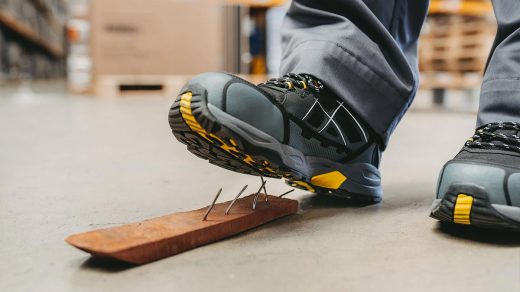 Safety shoes in Sri Lanka